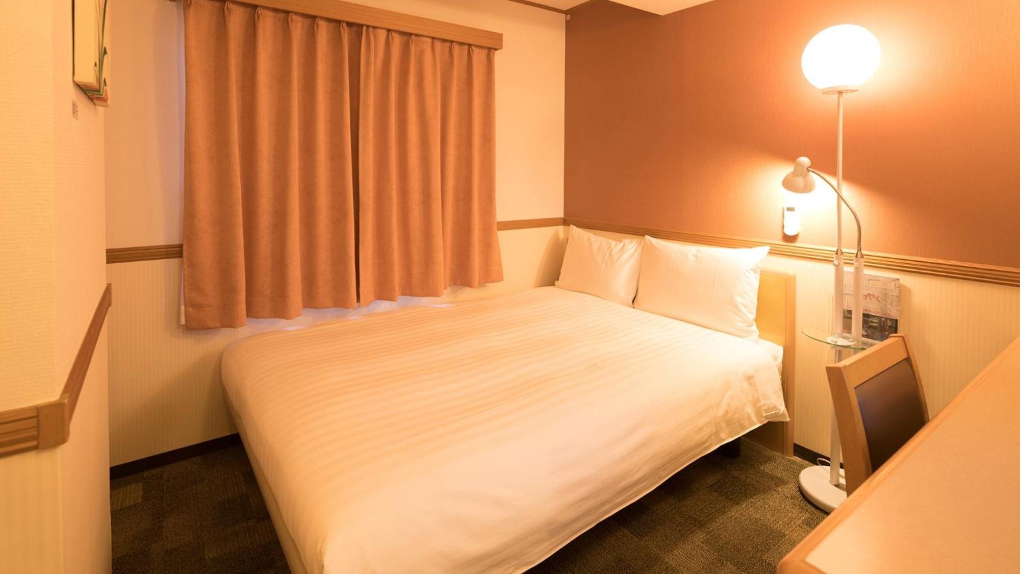 Toyoko Inn Fujisan Numazu Eki Kita Guchi No 2 Room photo
