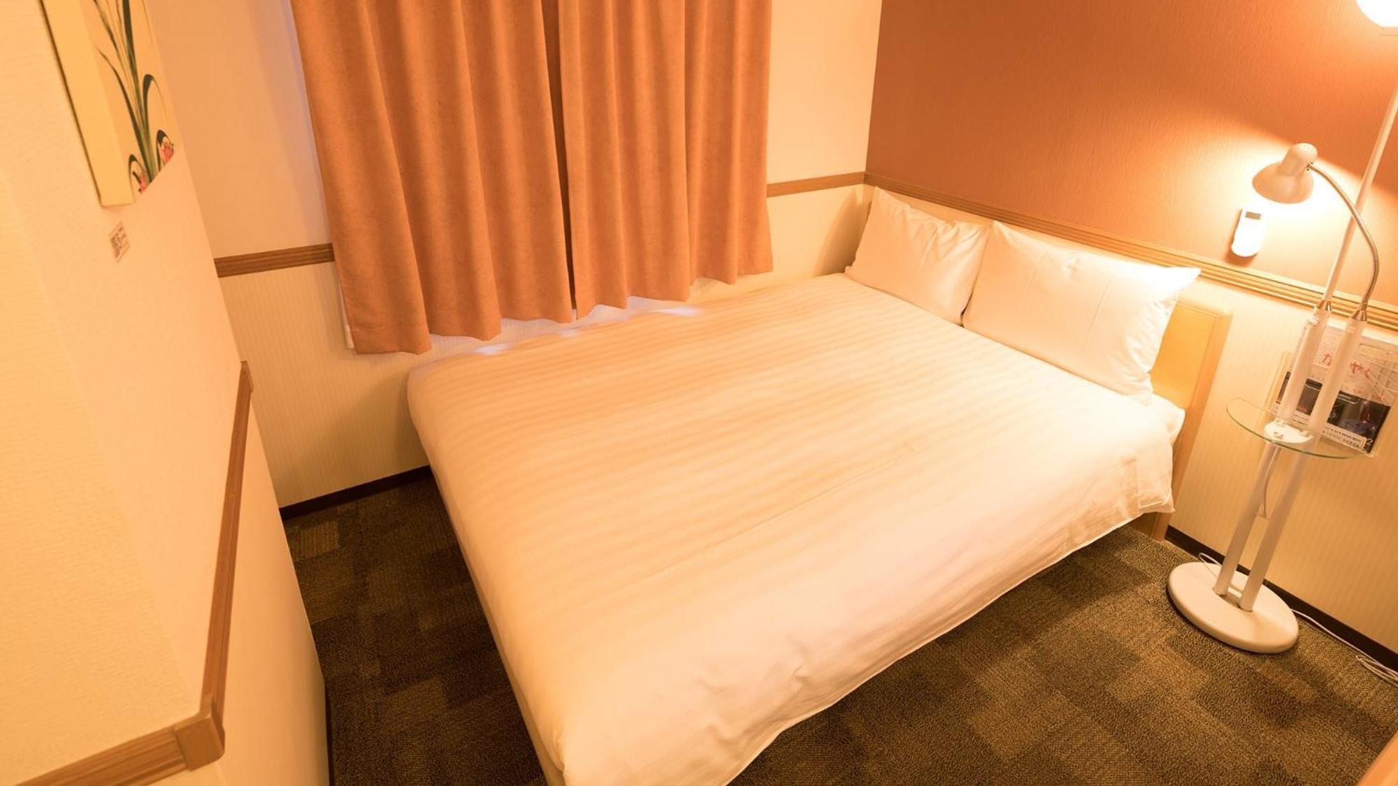 Toyoko Inn Fujisan Numazu Eki Kita Guchi No 2 Room photo