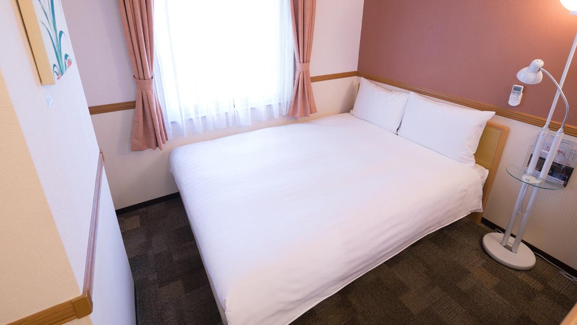 Toyoko Inn Fujisan Numazu Eki Kita Guchi No 2 Room photo