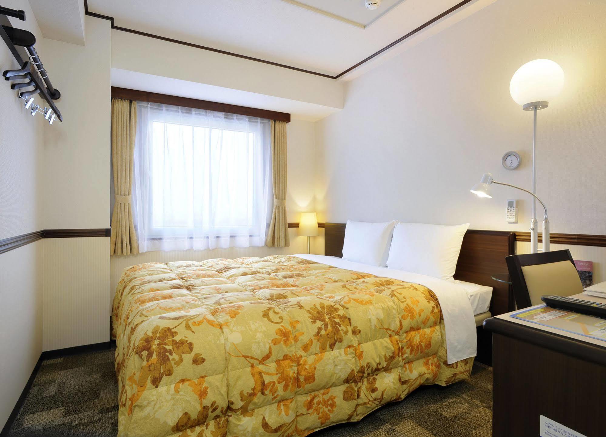 Toyoko Inn Fujisan Numazu Eki Kita Guchi No 2 Exterior photo
